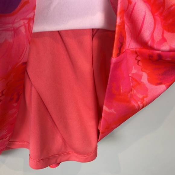 Eliza J NWT Tank Sheath Dress Size 8
Ombré flower design new sheath tank - Picture 7 of 9